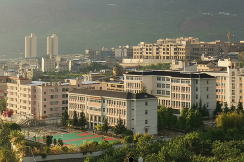 BSPORTS必一数码DCN助力汉源职业高级中学校园网“智行+光”升级